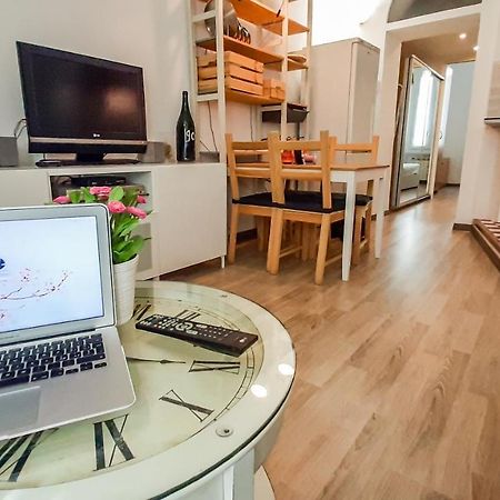 Altido Lovely 1-Br Flat With Easy Access To Centre Μιλάνο Εξωτερικό φωτογραφία