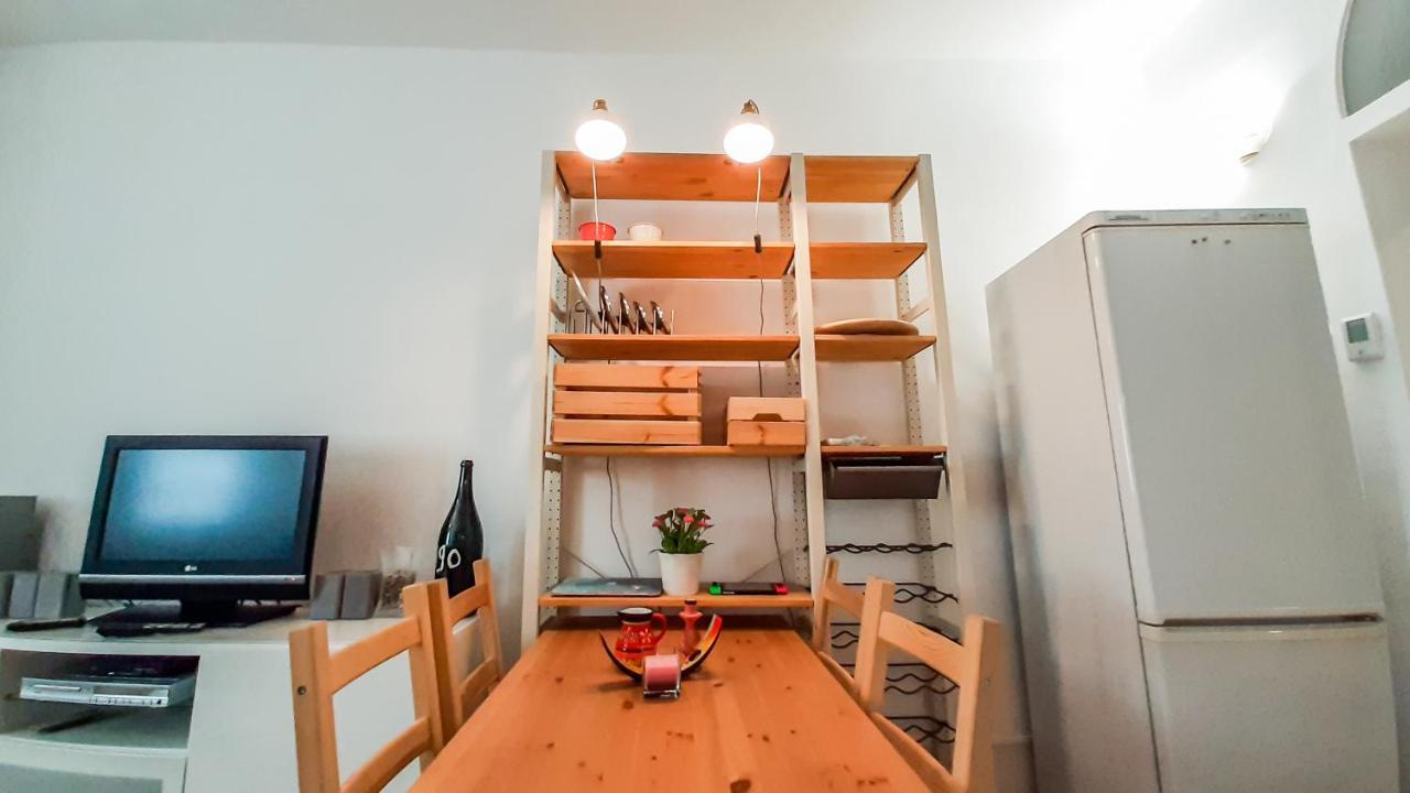 Altido Lovely 1-Br Flat With Easy Access To Centre Μιλάνο Εξωτερικό φωτογραφία